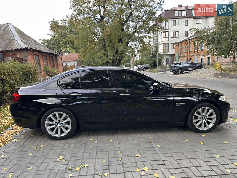 Седан BMW 5 Series 2011 в Дніпрі