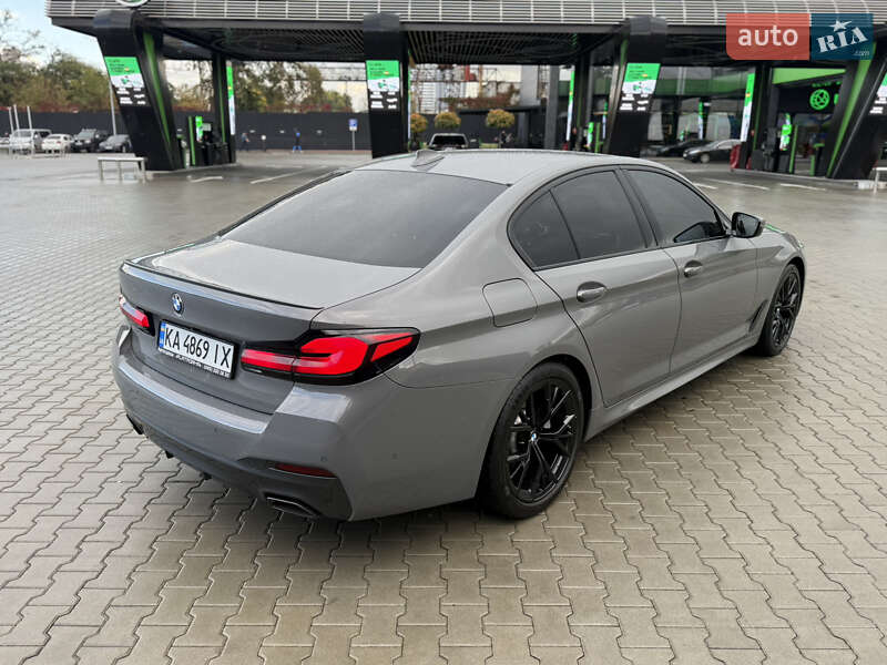 Седан BMW 5 Series 2020 в Киеве