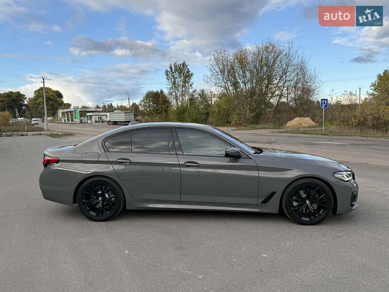 Седан BMW 5 Series 2020 в Киеве
