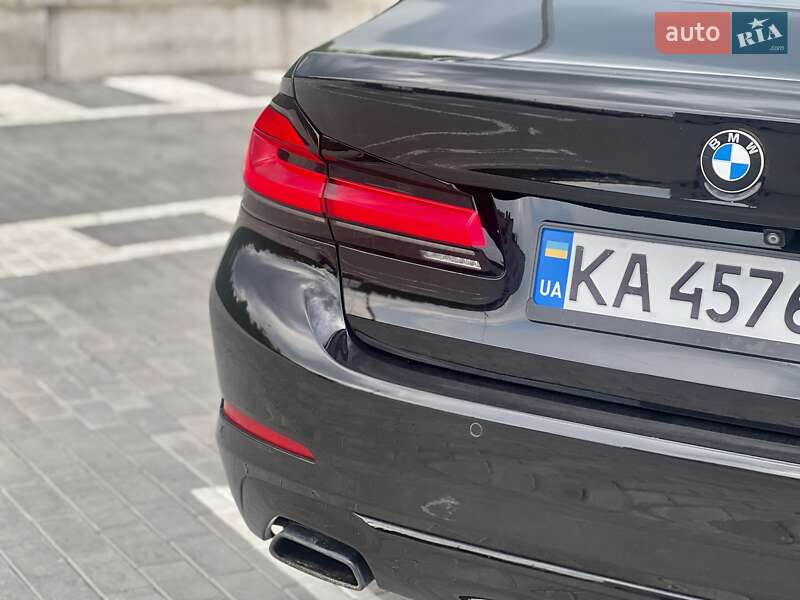 Седан BMW 5 Series 2017 в Ровно фото 15 Седан BMW 5 Series 2017 в Ровно