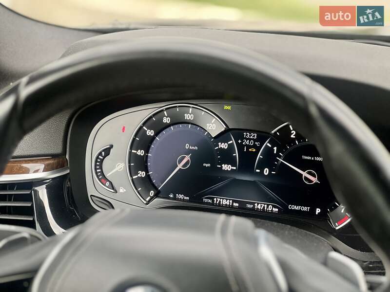 Седан BMW 5 Series 2017 в Ровно фото 25 Седан BMW 5 Series 2017 в Ровно
