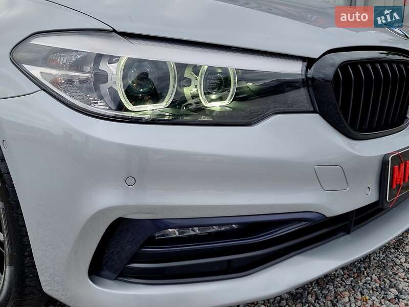 Универсал BMW 5 Series 2018 в Киеве