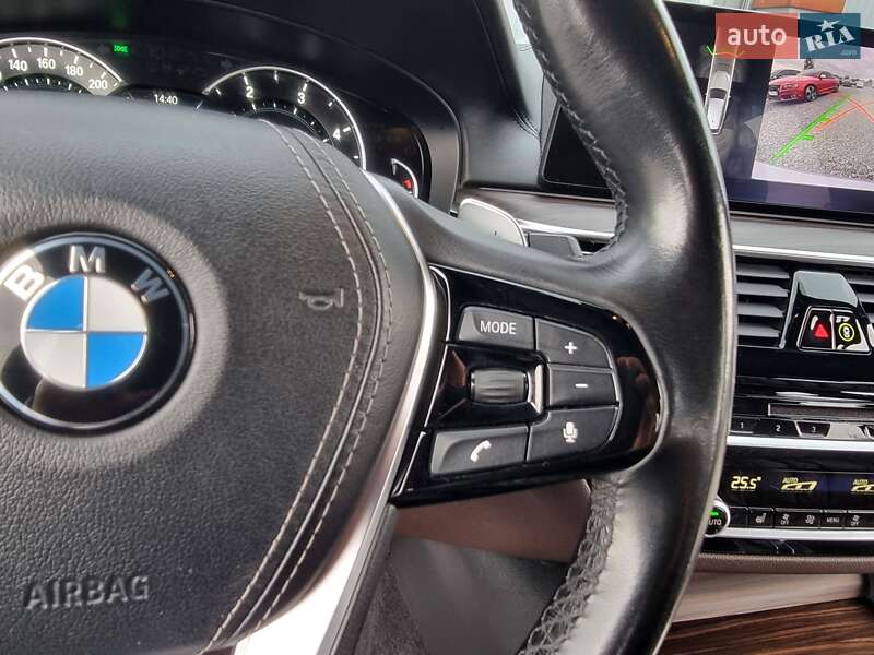 Универсал BMW 5 Series 2018 в Киеве