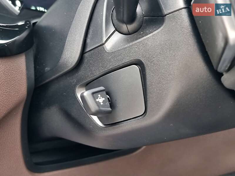 Универсал BMW 5 Series 2018 в Киеве