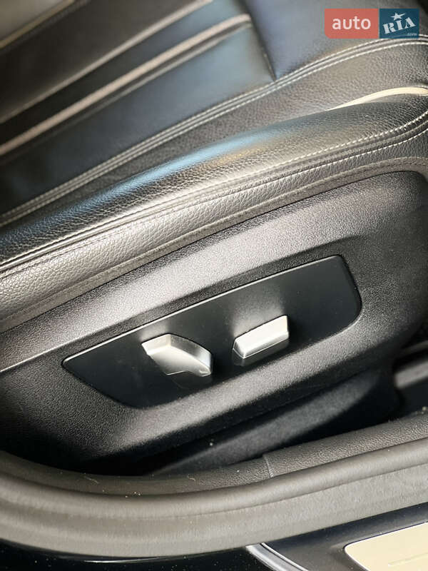 Седан BMW 5 Series 2017 в Миколаєві