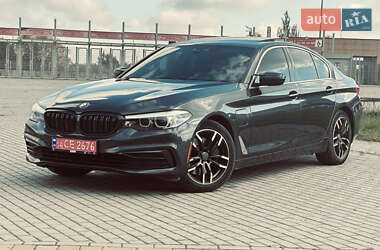 Седан BMW 5 Series 2018 в Львове