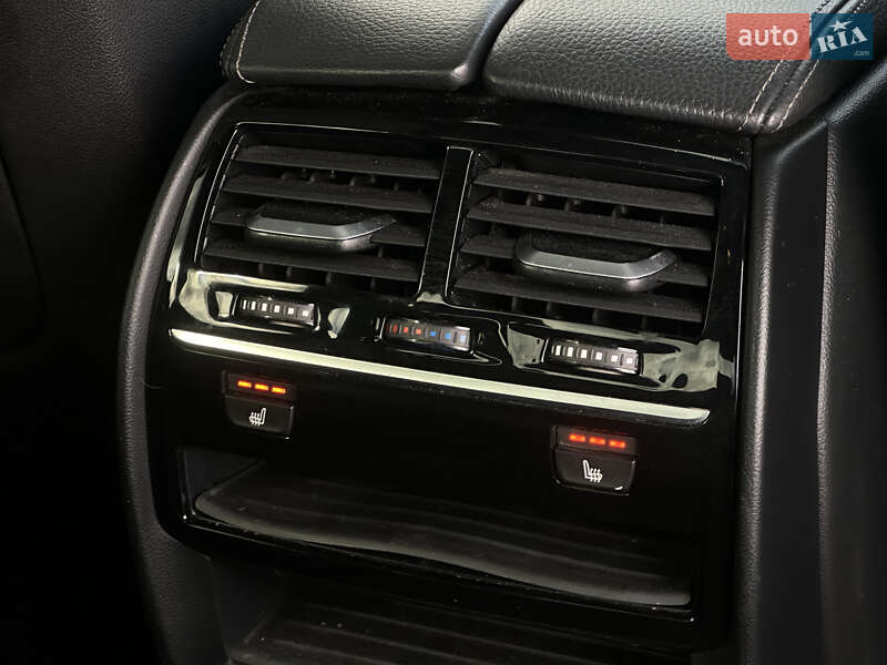 Седан BMW 5 Series 2018 в Львові