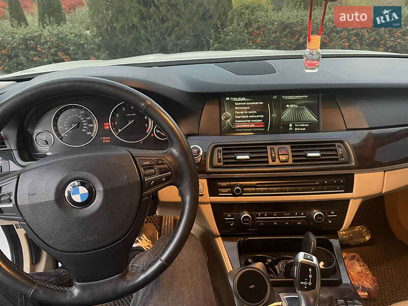 Седан BMW 5 Series 2013 в Днепре