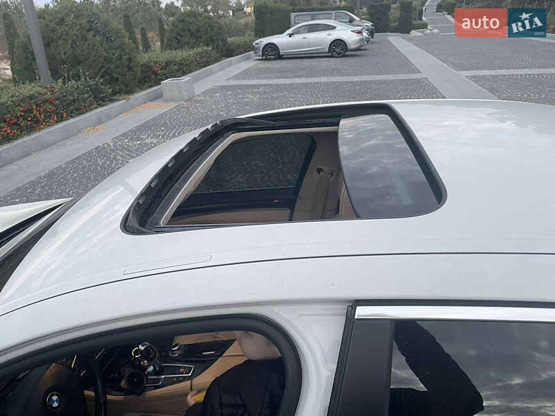 Седан BMW 5 Series 2013 в Днепре