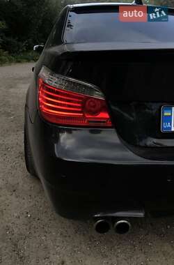 Седан BMW 5 Series 2003 в Львове