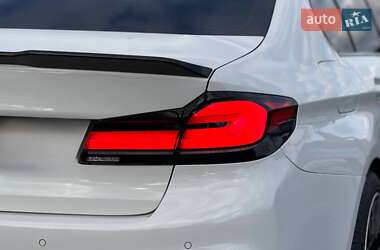 Седан BMW 5 Series 2017 в 