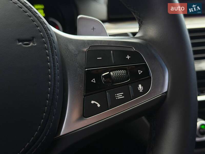 Седан BMW 5 Series 2017 в Кривом Роге