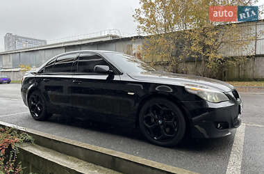 Седан BMW 5 Series 2003 в Львові