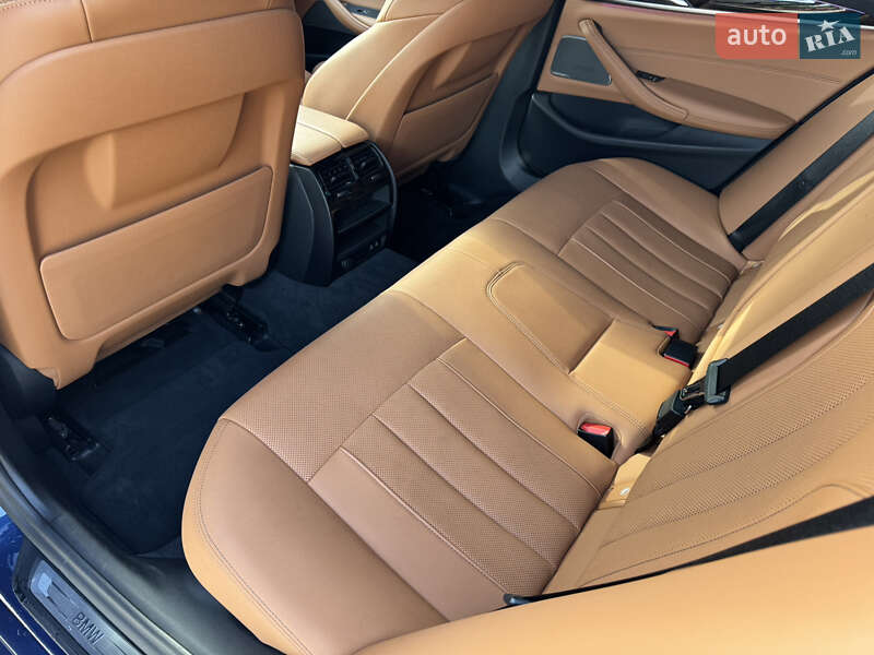 Седан BMW 5 Series 2022 в Тернополе фото 26 Седан BMW 5 Series 2022 в Тернополе