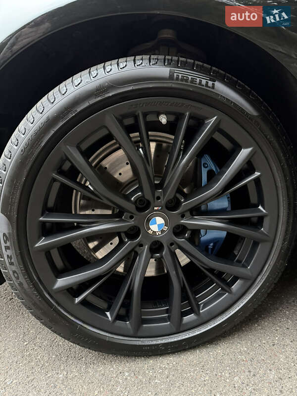 Седан BMW 5 Series 2020 в Киеве фото 16 Седан BMW 5 Series 2020 в Киеве