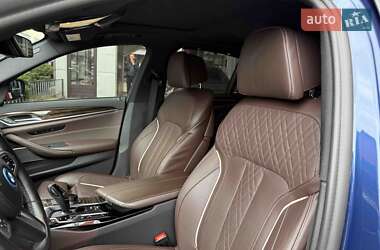 Седан BMW 5 Series 2021 в 
