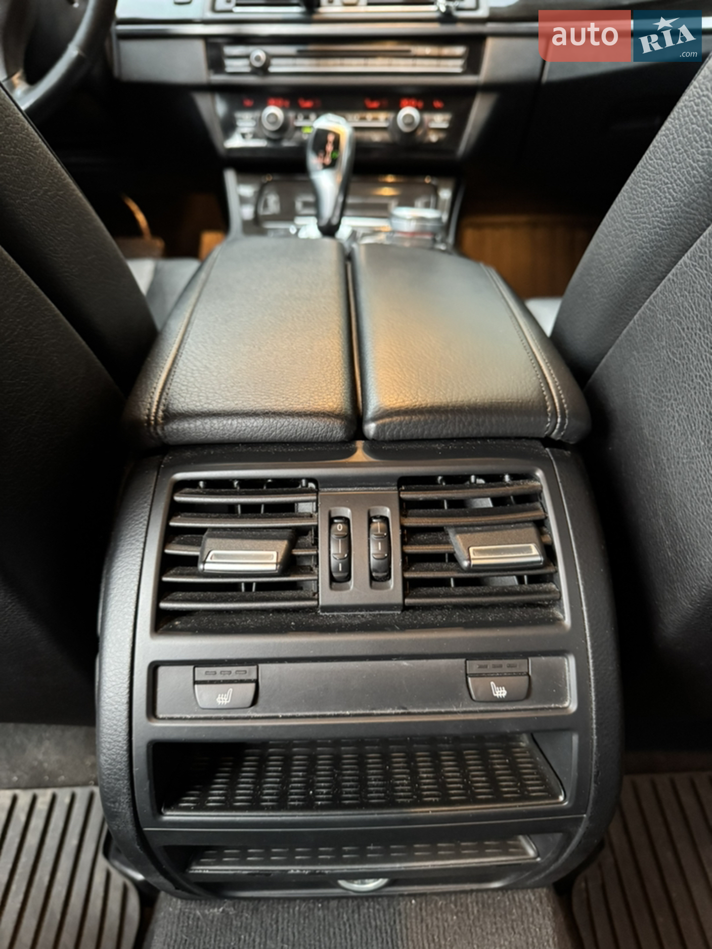 2011 BMW 5er - мініатюра 19