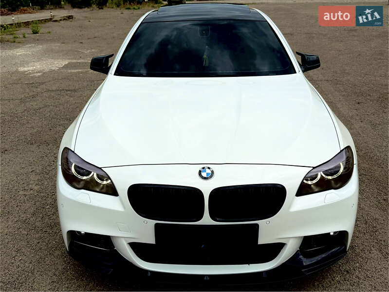 BMW 5 Series 2011 BMW 5 Series 2011