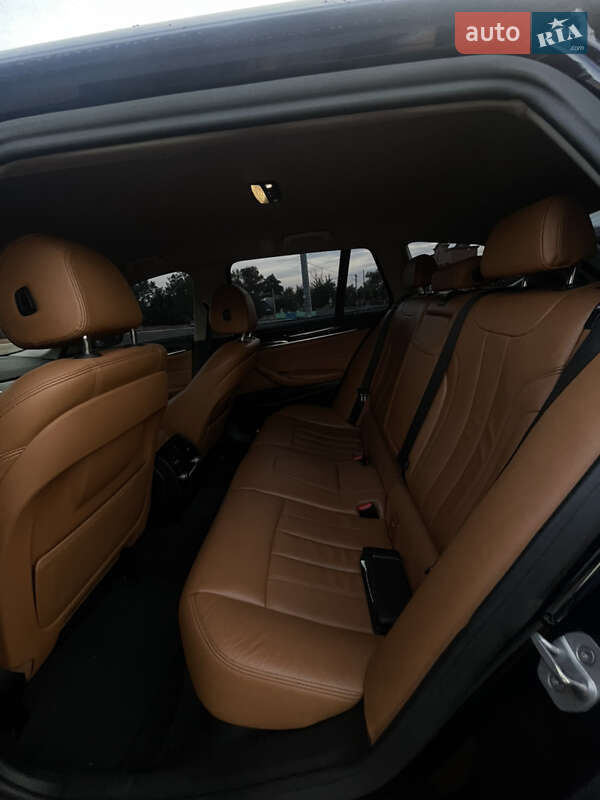 Універсал BMW 5 Series 2018 в Києві фото 29 Універсал BMW 5 Series 2018 в Києві