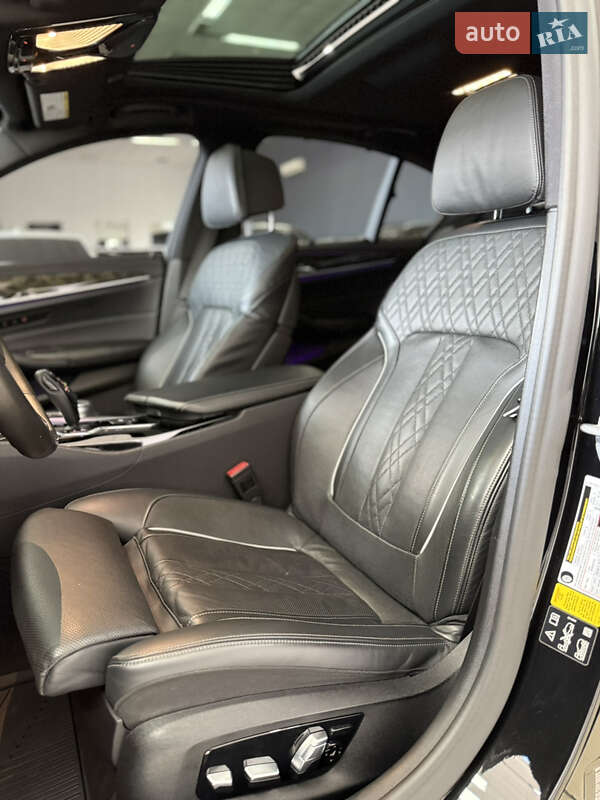Седан BMW 5 Series 2019 в Одесі фото 17 Седан BMW 5 Series 2019 в Одесі