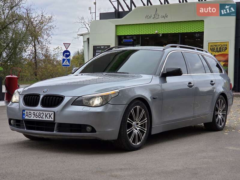 BMW 5 Series 2004 BMW 5 Series 2004