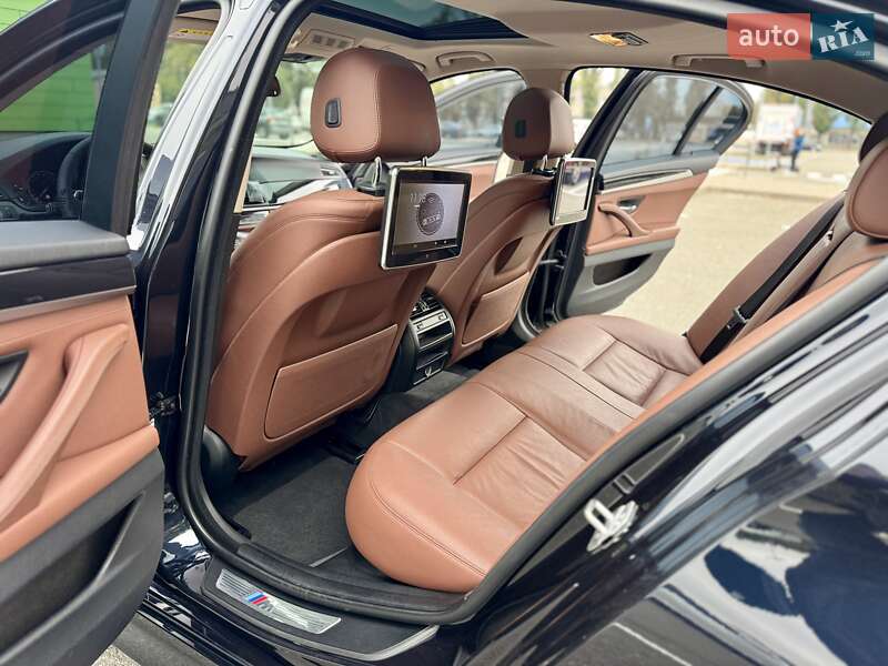 Седан BMW 5 Series 2015 в Киеве