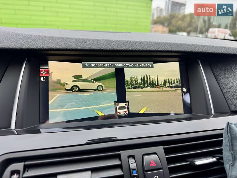 Седан BMW 5 Series 2015 в Киеве