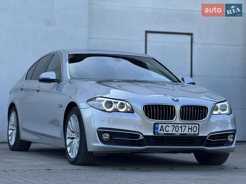 Седан BMW 5 Series 2014 в Сарнах