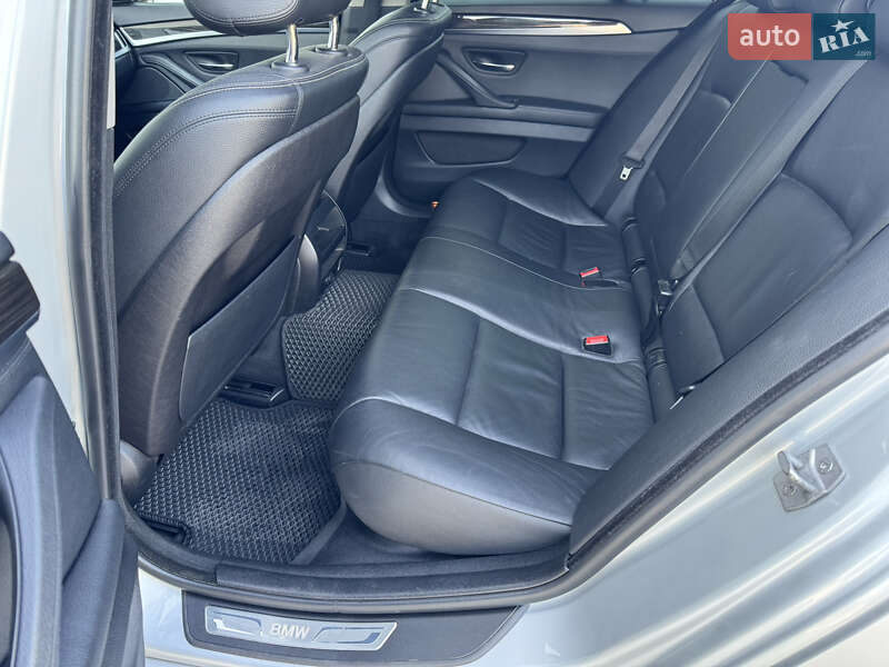Седан BMW 5 Series 2014 в Сарнах