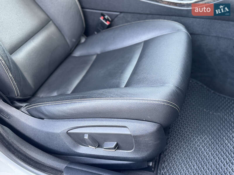 Седан BMW 5 Series 2014 в Сарнах