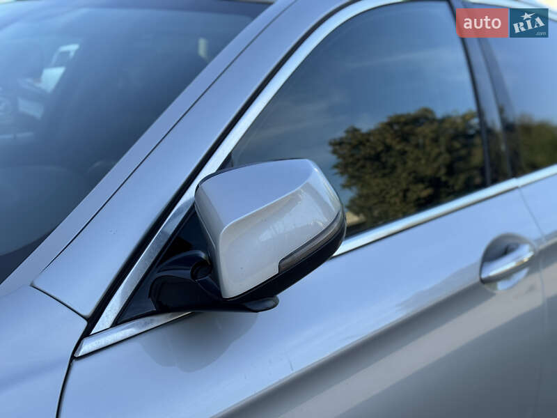 Седан BMW 5 Series 2014 в Сарнах