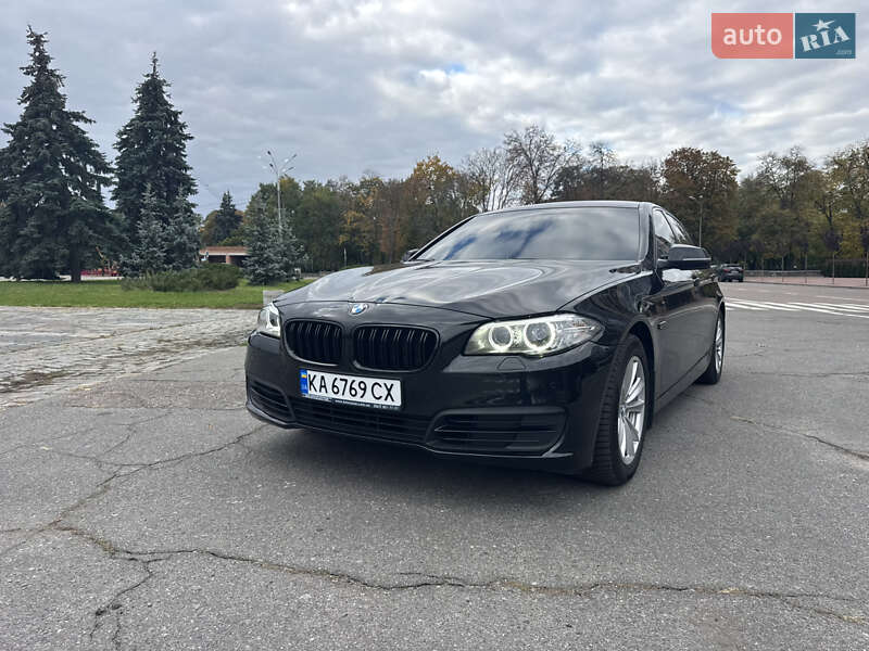 Седан BMW 5 Series 2014 в Кременчуці