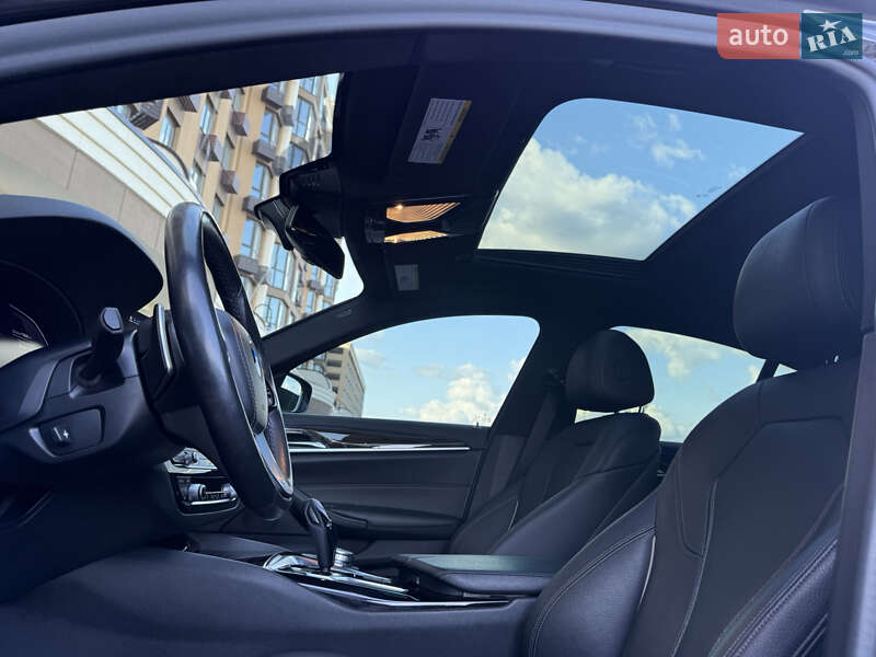 Седан BMW 5 Series 2020 в Сумах