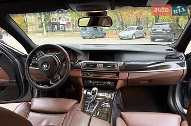 Седан BMW 5 Series 2010 в 