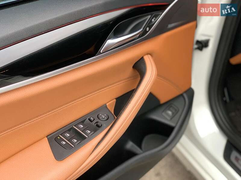 Седан BMW 5 Series 2017 в Виннице фото 21 Седан BMW 5 Series 2017 в Виннице