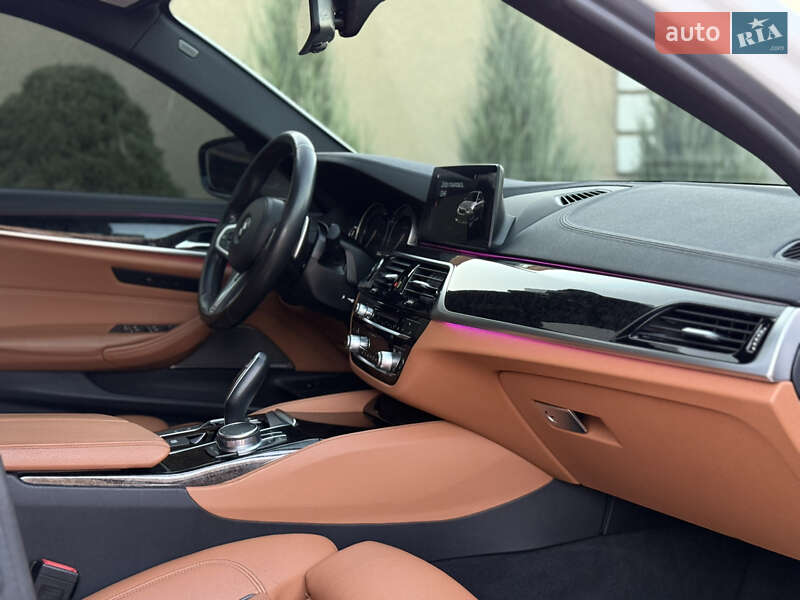 Седан BMW 5 Series 2017 в Миколаєві