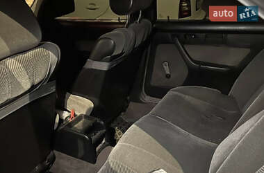 Седан BMW 5 Series 1990 в  фото 4 Седан BMW 5 Series 1990 в