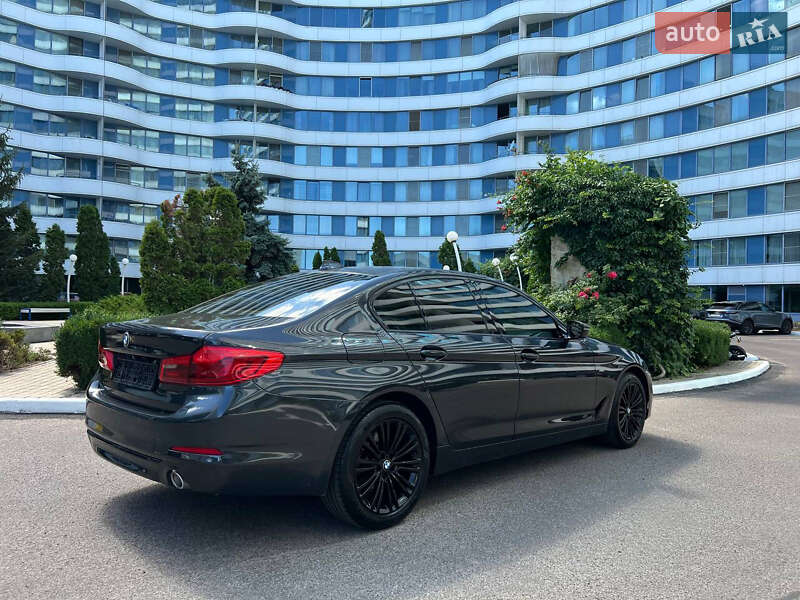 Седан BMW 5 Series 2017 в Одесі фото 13 Седан BMW 5 Series 2017 в Одесі