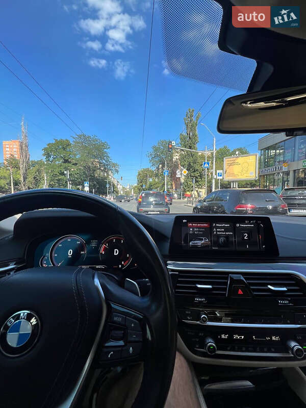 Седан BMW 5 Series 2017 в Одесі фото 27 Седан BMW 5 Series 2017 в Одесі