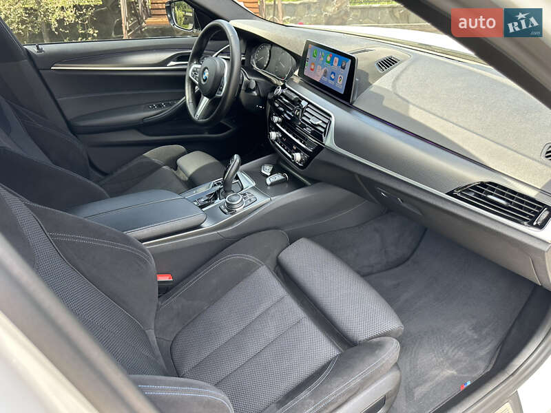 Седан BMW 5 Series 2020 в Ивано-Франковске