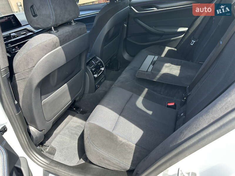 Седан BMW 5 Series 2020 в Ивано-Франковске