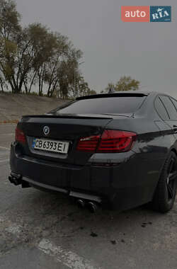 Седан BMW 5 Series 2011 в 
