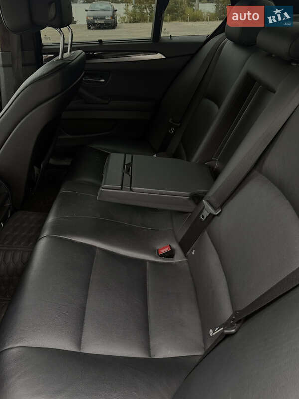 Седан BMW 5 Series 2011 в Киеве фото 13 Седан BMW 5 Series 2011 в Киеве