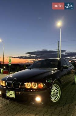 Седан BMW 5 Series 2002 в Хмельницком