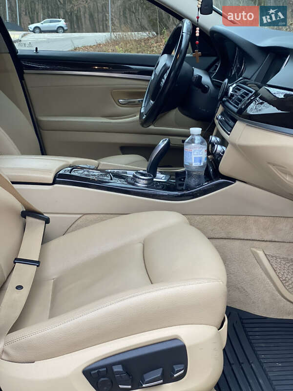 Седан BMW 5 Series 2014 в Тернополе