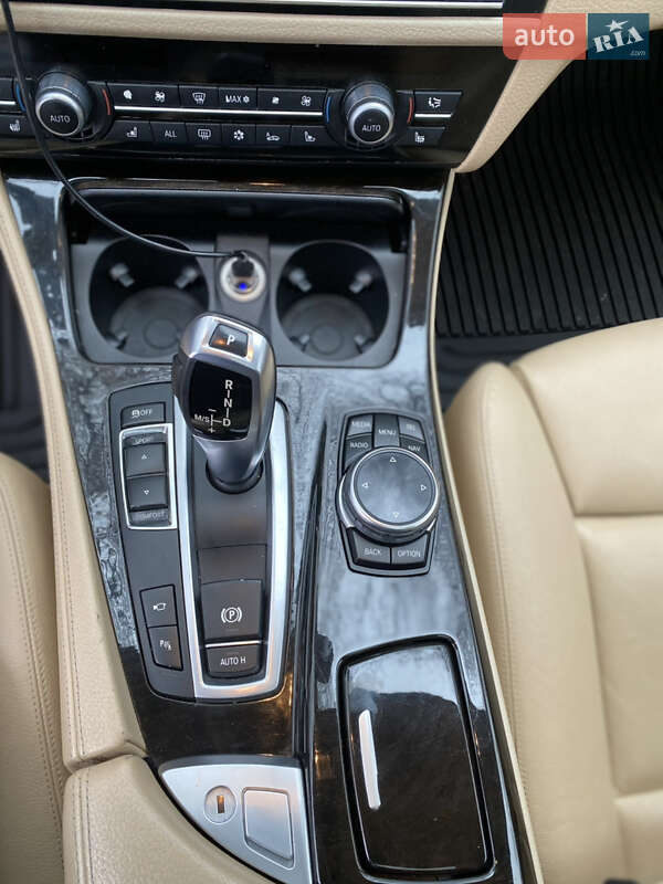 Седан BMW 5 Series 2014 в Тернополе