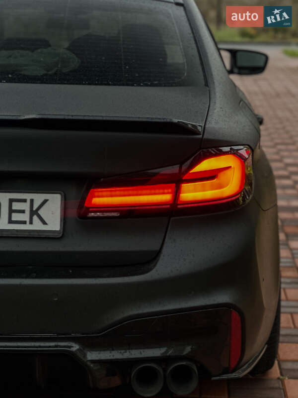 Седан BMW 5 Series 2017 в Чернігові