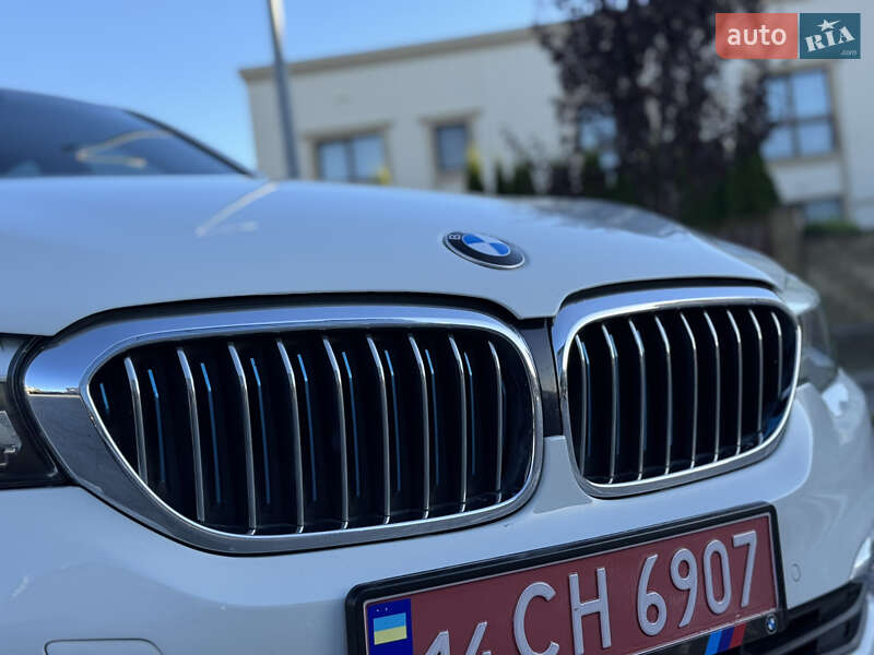 Седан BMW 5 Series 2018 в Ровно фото 18 Седан BMW 5 Series 2018 в Ровно