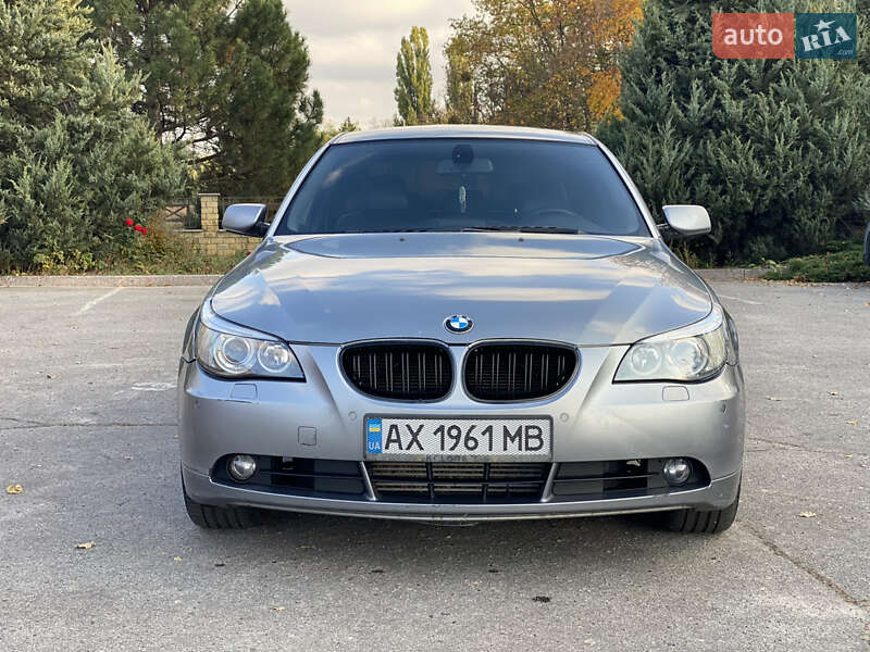 Седан BMW 5 Series 2004 в Харкові