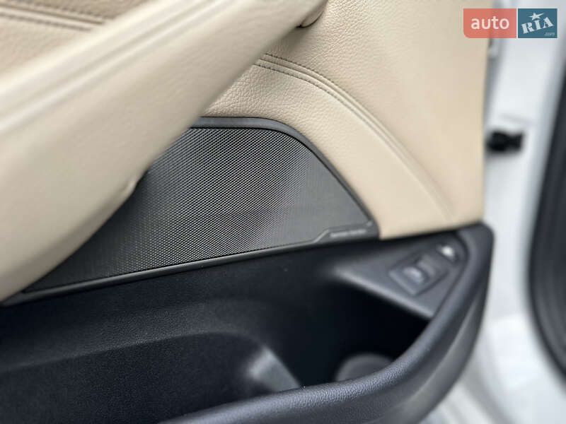 Седан BMW 5 Series 2017 в Самборе фото 17 Седан BMW 5 Series 2017 в Самборе